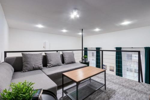 NEW - Central - Comfy Home - image 12