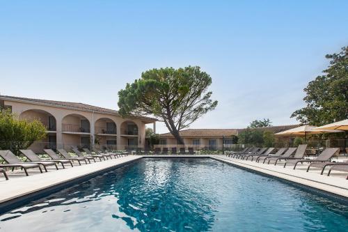 GOLDEN TULIP AVIGNON LE PARADOU - Caumont-sur-Durance