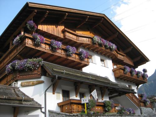 Apartmenthaus Immler - Accommodation - Partenen