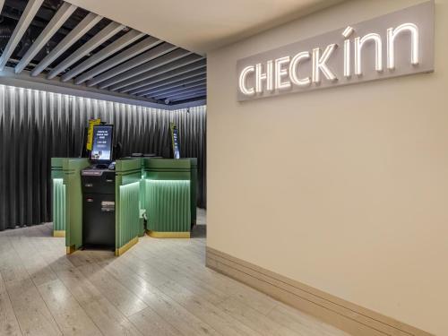 Létesítmények, CHECK inn Taipei Xinyi in Xinyi negyed