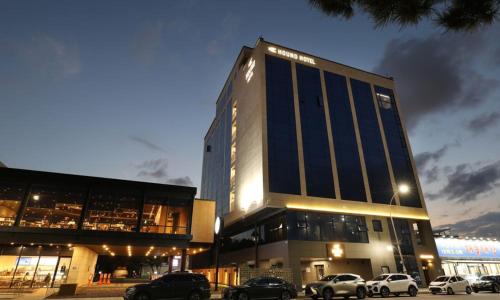 Hound Pohang Songdo Beach Branch in Pohang-si