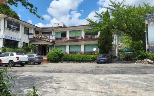 오색약수온천모텔 Osaek Hot Spring Motel