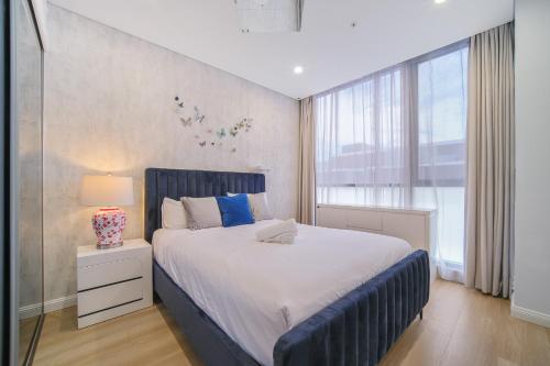 The Bowery Record Club 3BR 2Parking and Near Accor - image 8