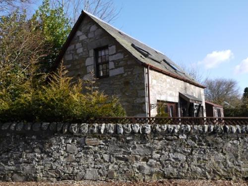 The Old Coach House - image 19