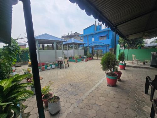 Jhapali Hotel and lodge in Simara