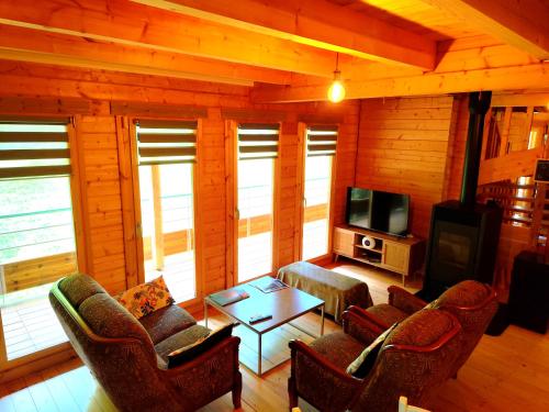 Le chalet Péi Cosy & Nature proche de Périgueux (Le chalet Pei Cosy & Nature proche de Perigueux) in Marsaneix