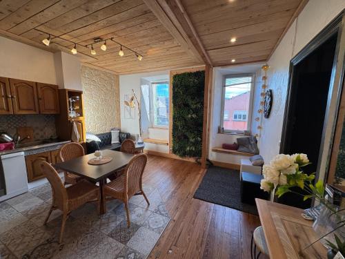 Maison SEZ'ÂMES – khách sạn tại Rennes-les-Bains