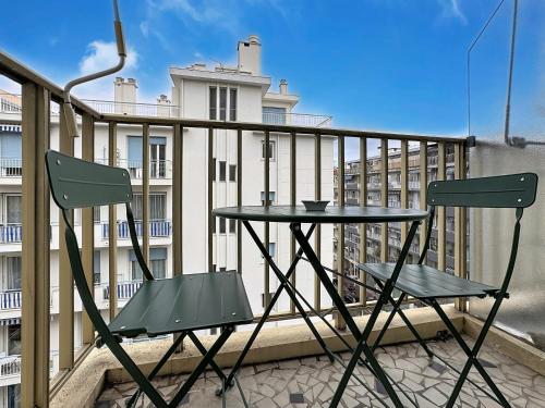1BR design balcony Nice center Tram & 10mins Mer, Nice (photo 5)