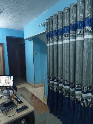 Aswan land of gold hotel – khách sạn tại Gan Trung Tam
