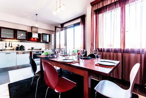 Budapest Central Apartments - image 29