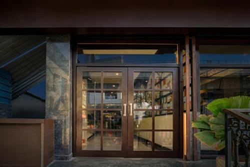 Nearby attraction, Super Townhouse Oak Mahadevapura Opposite Phoenix Mall Formerly Grand Wilton Inn in Krishnarajapura