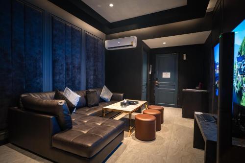 morph Bangkok Hotel - image 11