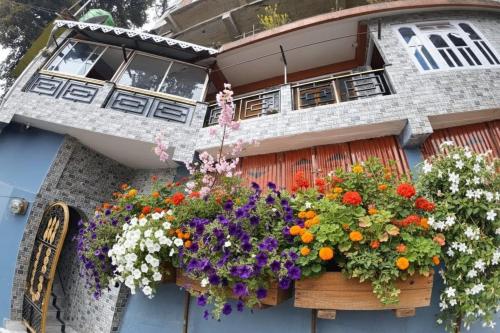 homestay indrapuri – khách sạn tại Singamari
