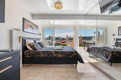 glamour golden suite photo 2