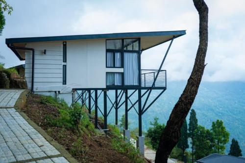 Exterior view, The Sitong Brookhouse by Muscatel in Lower Mamring Khasmahal