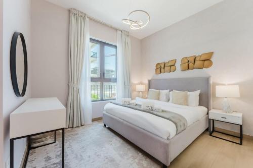 PVH - Beach Front 2BR in Le Pont - Port de La Mer - image 3