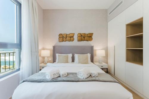 PVH - Beach Front 2BR in Le Pont - Port de La Mer - image 6