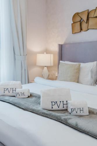 PVH - Beach Front 2BR in Le Pont - Port de La Mer - image 13