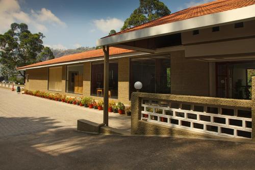 Bejárat, Abad Copper Castle Hotel in Kannan Devan Domb