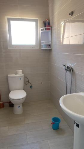 화장실, Appartement Tiflet in 아인 조라