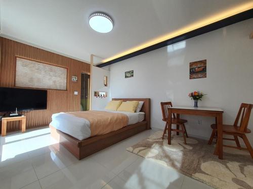 room detail thumbnail 0