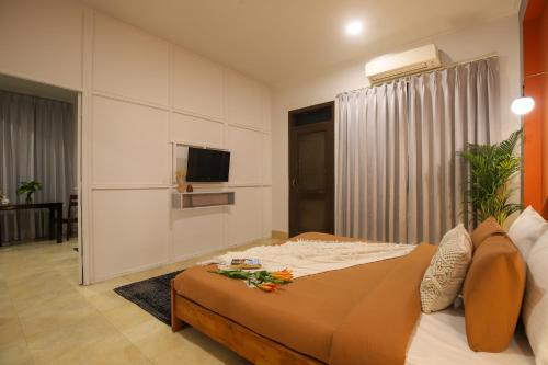 Studio Serviced Apartments near Fortis Hospital - image 4