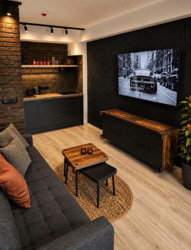 Industrial apartment with free parking & smart check-in near Terminal shopping center – khách sạn tại Majer