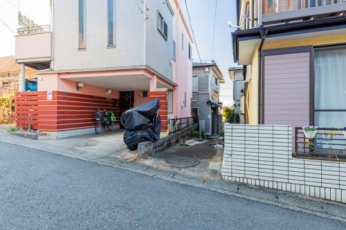 最大11名の横浜まで電車で10分の戸建て (最大11名の横浜まで電車で10分の戸建て) in 아사히