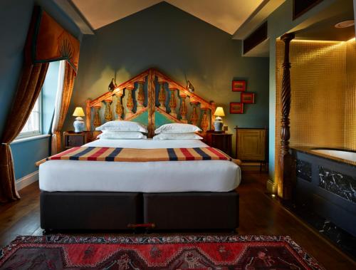 room detail thumbnail 0