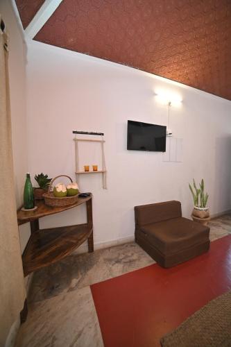 المرافق, The cliff boutique  in شاطئ فاركالا