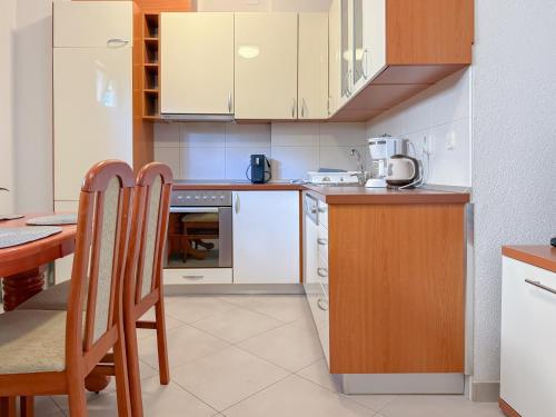 Apartment Vista in Baska Voda