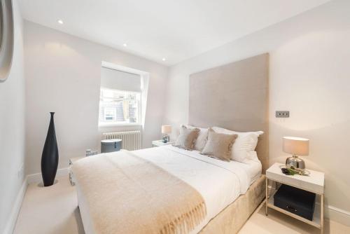 Pavilion Road Mews House - 4 bed - image 8
