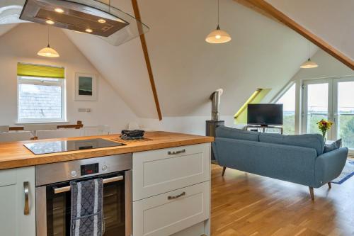 Kitchen, Finest Retreats - Tregirls in Colan