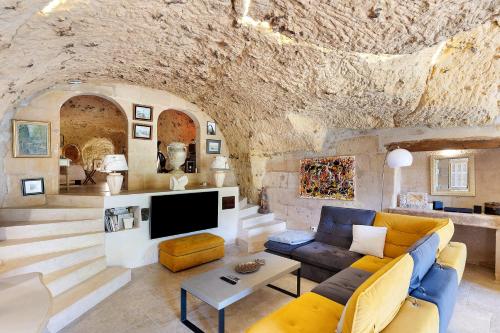Les Iris - Maison Troglodytique gîte à louer Saint-Quentin-lès-Trôo