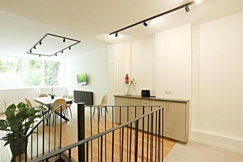 Luxurious Duplex with Private Sauna & Home Theater