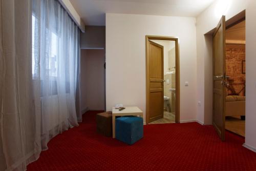 King Room without AC image 6
