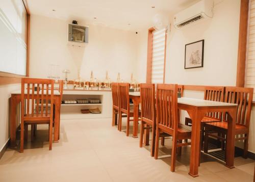 Hotel Calicut Beach in Manachira Tér