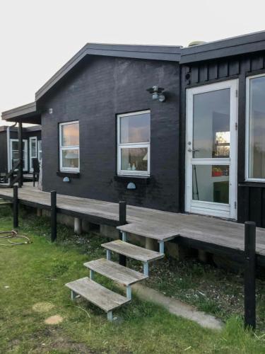 Vista exterior, Cozy Summer House With Fjord Views in Uggelhuse