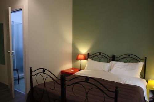 Tra L'Etna E Il Mare B&B - image 4