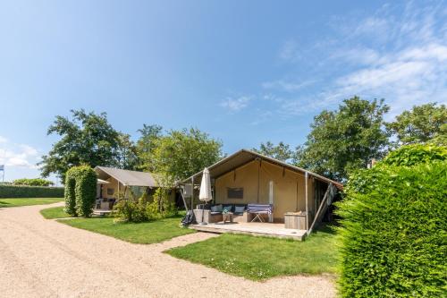7Huizen aan Zee - Safaritent Sanitair XL in Scharendijke