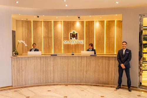 Majestic Central Hotel - Lobby