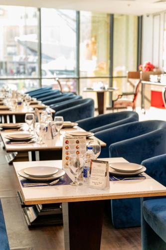 Majestic Central Hotel - Restaurant