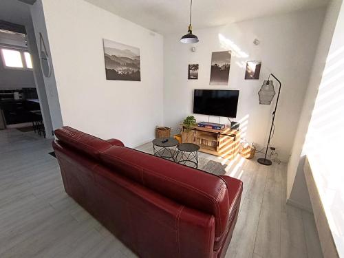 Charmante maison familiale au cœur du village in Aubusson-d'Auvergne