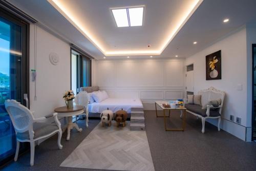 1 double bed