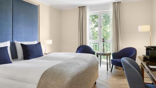 1 queen bed