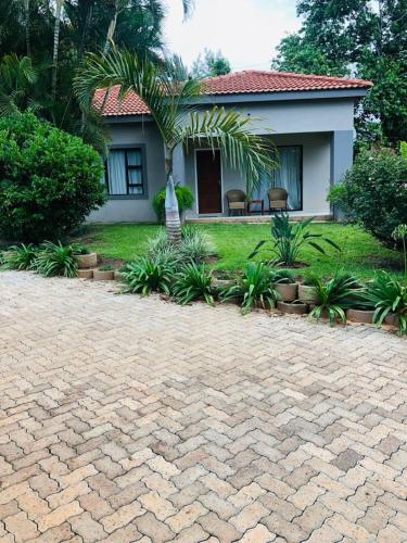 The Calabash Lodge And Restaurant in Lobamba