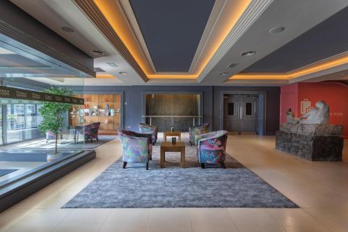 The Prince Rooms 2