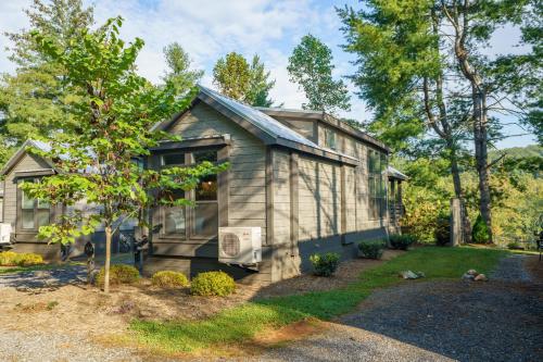 Asheville River Cabins in Arden, USA