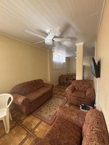 2 Bed Apartment - Sea View & 10min to Local Beach in Gouyave