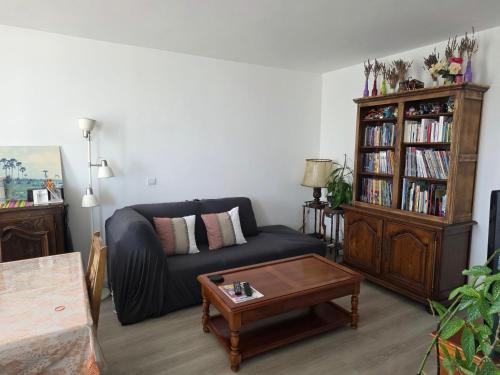 Appartement 4 pers - 2min à pied de la gare - 15min Disney - 20min Paris Nation - Location saisonnière - Noisiel